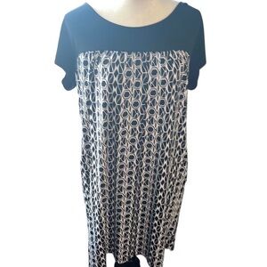 New York and Company women’s black and white flowy dress Size Large